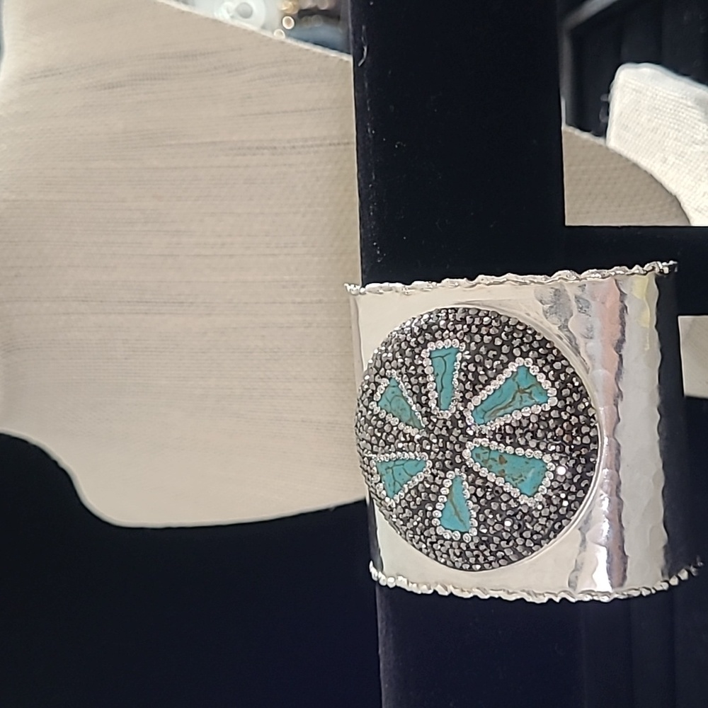 Turquoise Swarovski crystals platinum Rhodium wide cuff bracelet  Turkey 🇹🇷